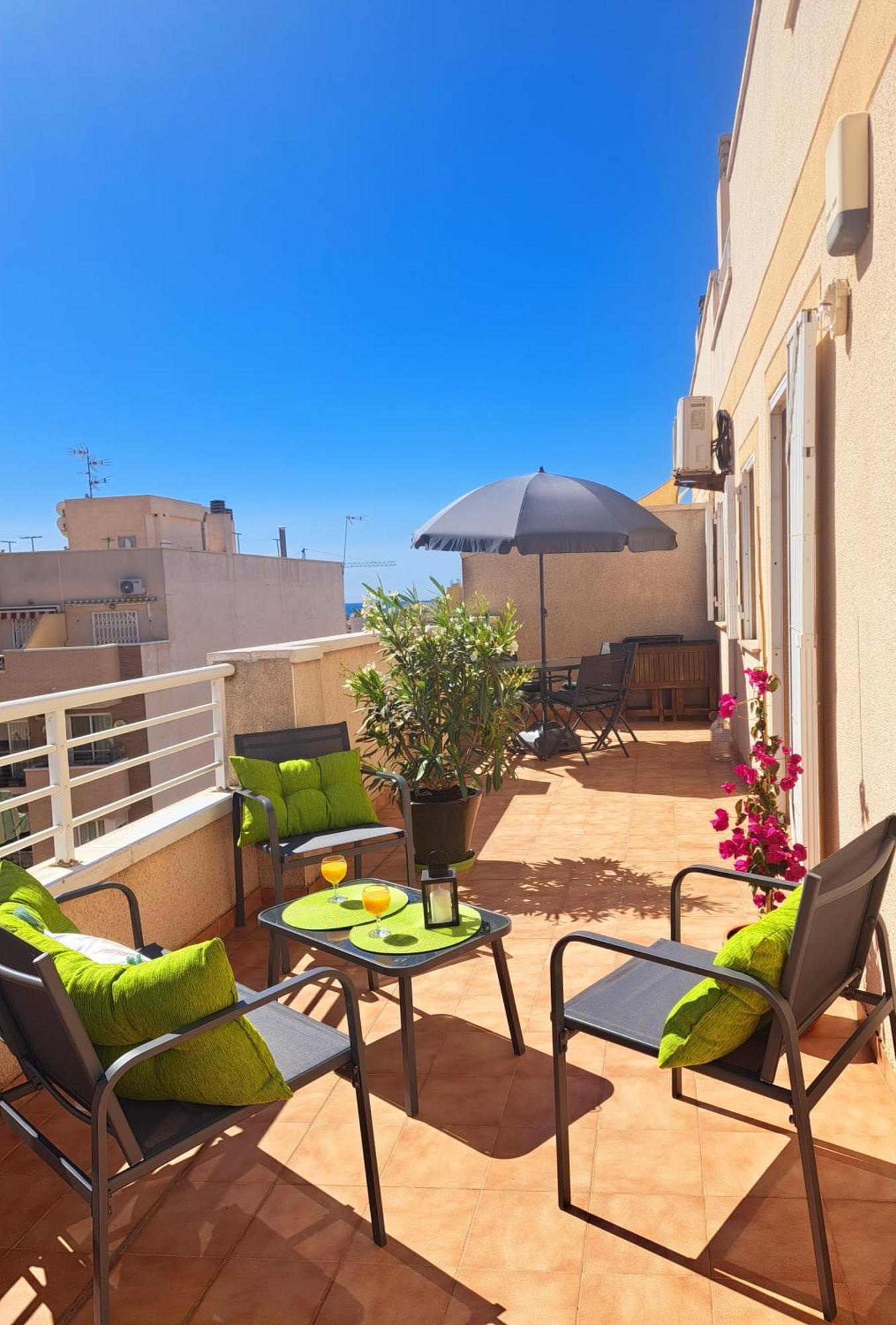 Atico Roof Top Торевиеха Екстериор снимка