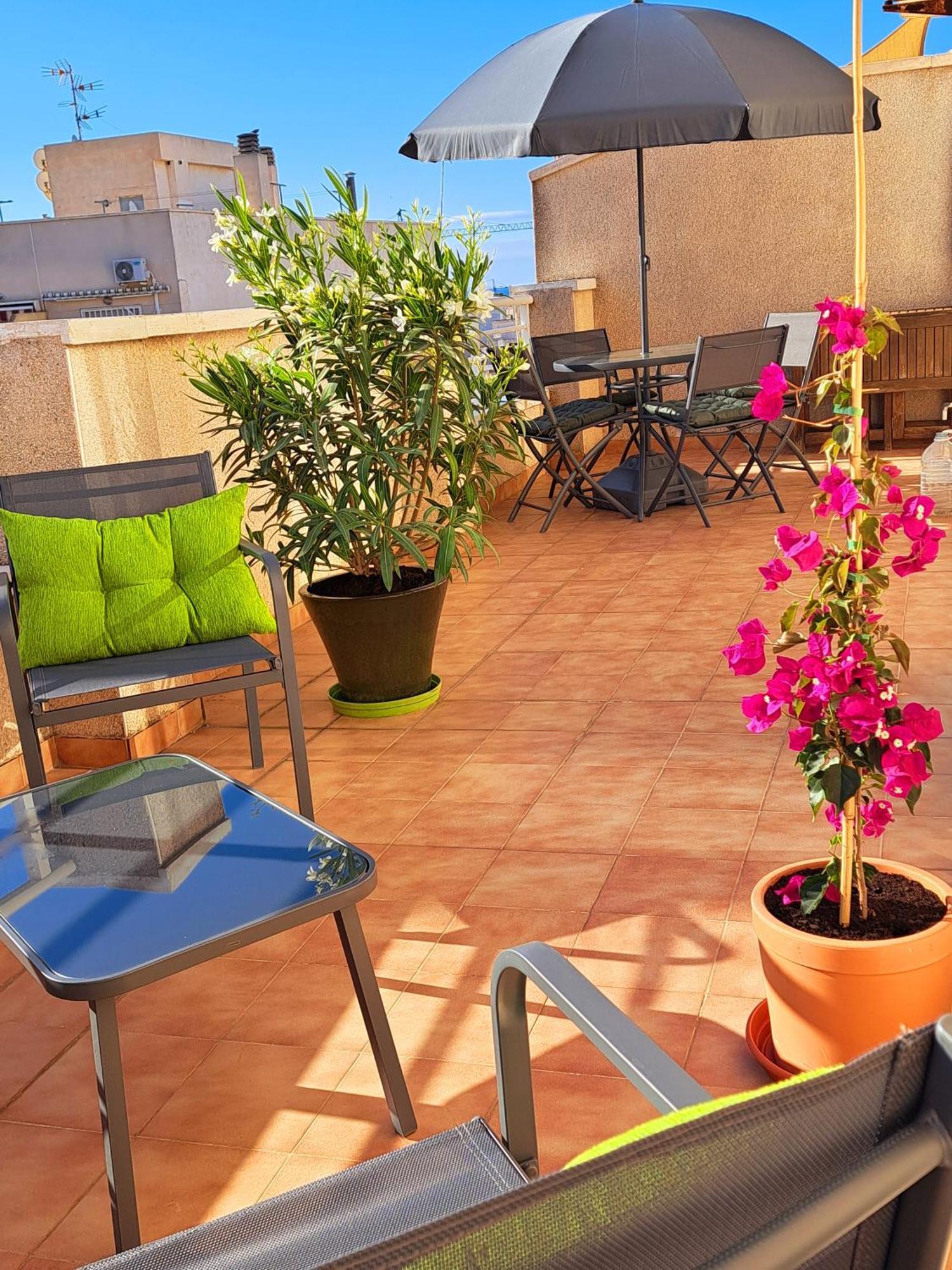 Atico Roof Top Торевиеха Екстериор снимка